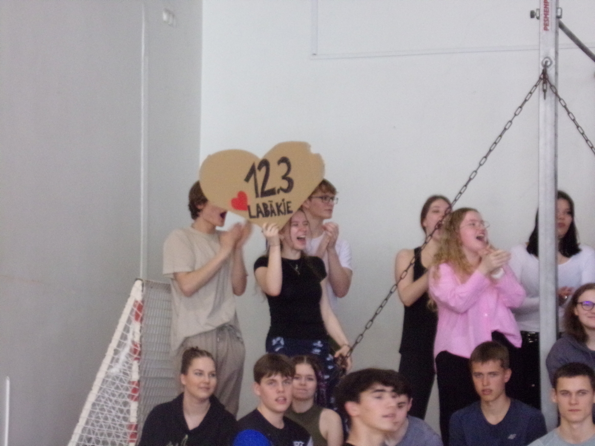 100-5570.jpg